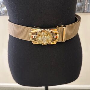 ⭐️ Elegant Golden Women's Belt with Spinning Buckle